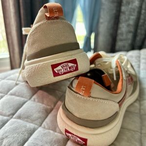 Vans UltraRange Suede Ladies